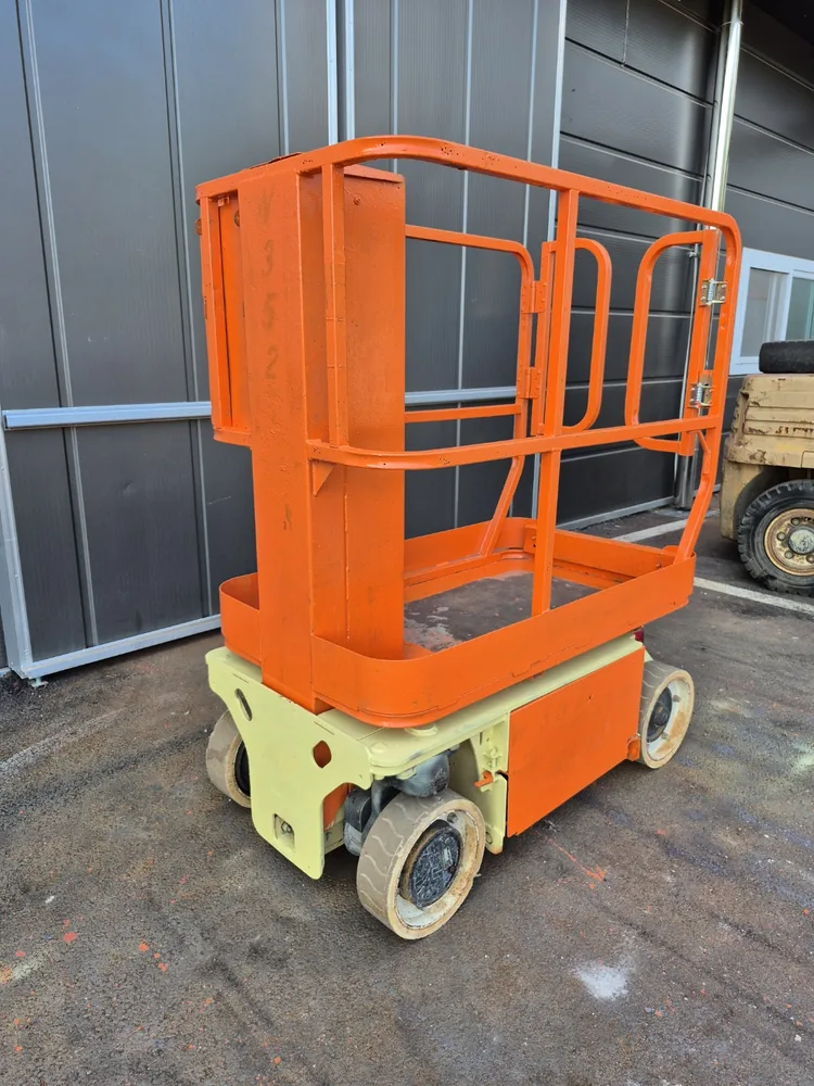 JLG1230ES 사진 3